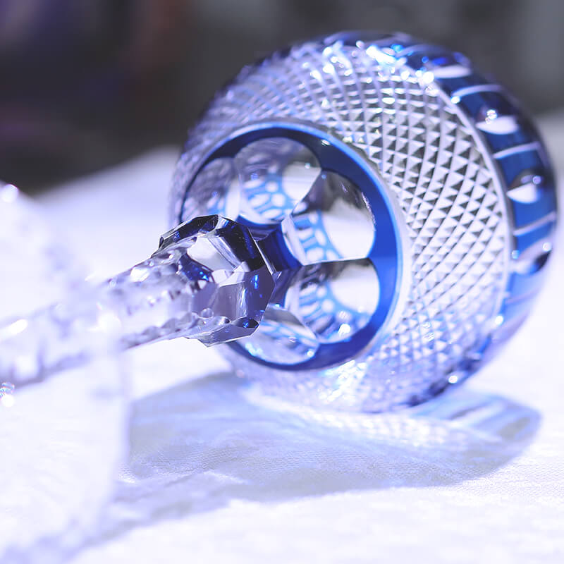 Edo Kiriko Handcrafted Crystal Stemmed Wine Glass