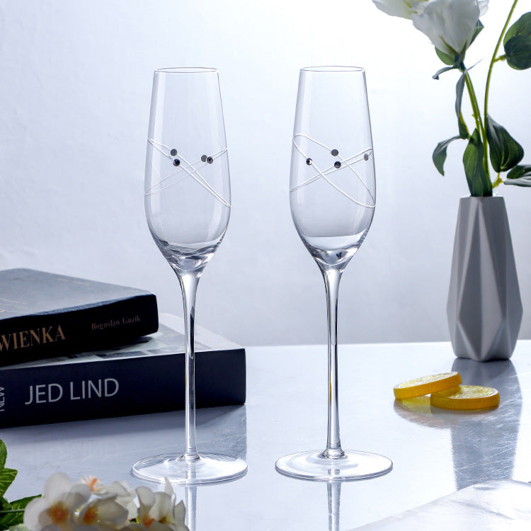 JR Handcrafted Diamond-Engraved Crystal Champagne Glass Set with Gift Box