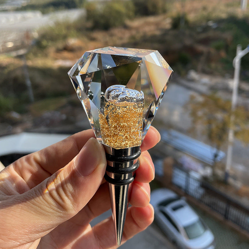 JR Diamond-Cut Crystal Wine Stopper with Gold Flakes
